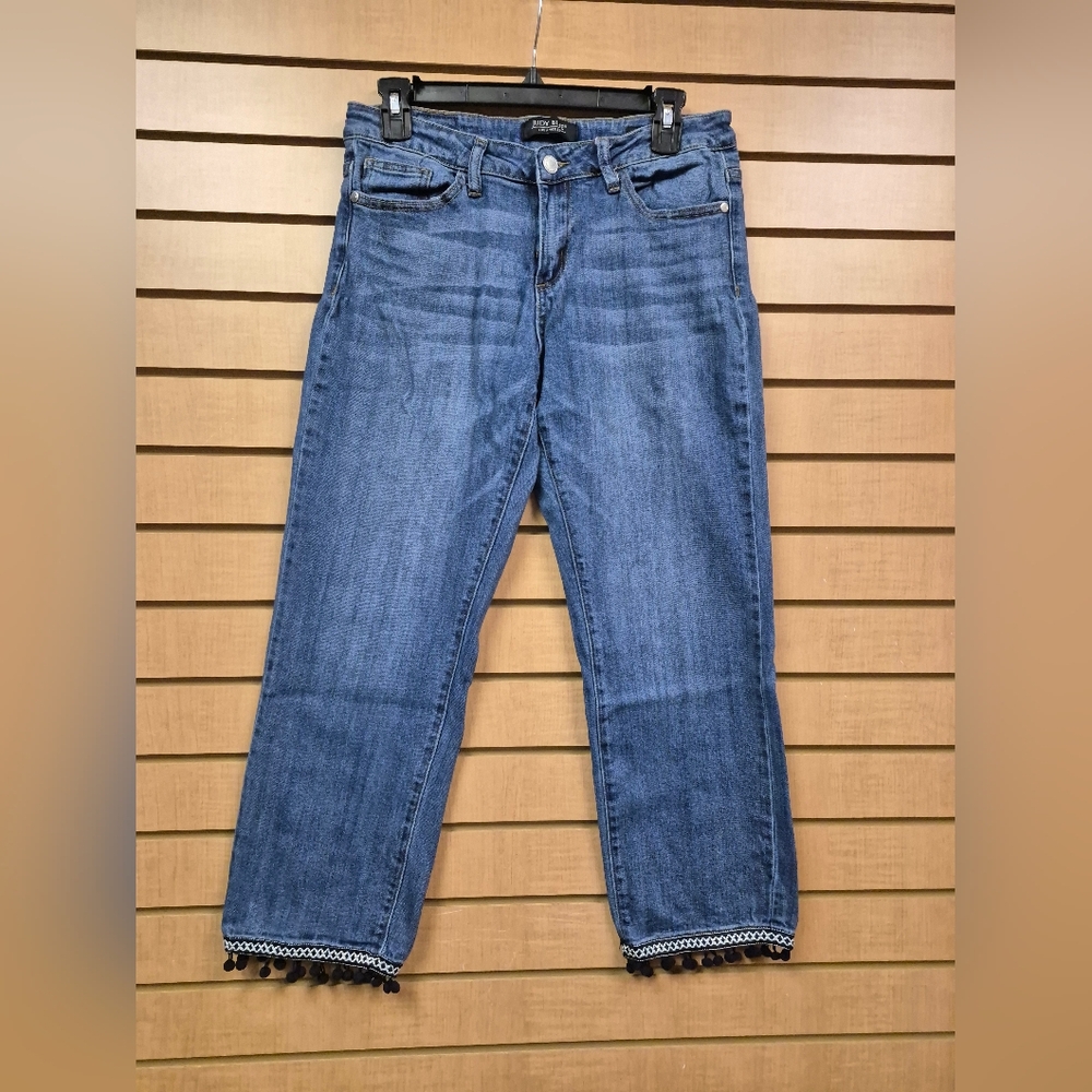 Judy Blue Cropped Straight Jeans 7/28 Tassel Hem Trim